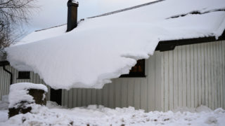 秋田県湯沢市の大雪がトレンドに！記録的な積雪による現地の声を調査
